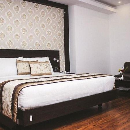 King Prince Palace Hotel Gorakhpur Exterior photo